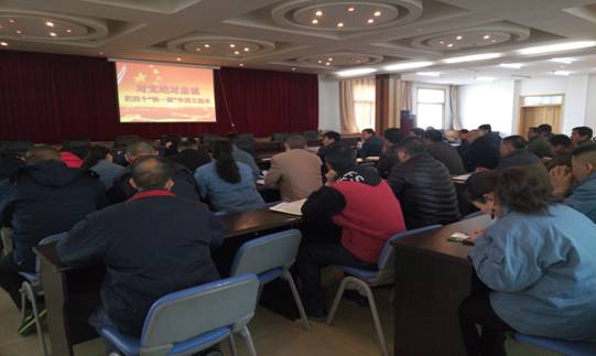 堅定信念 對黨忠誠，融會貫通 學以致用